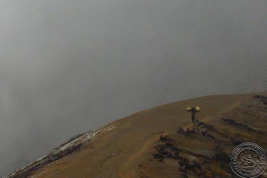 kawah-ijen