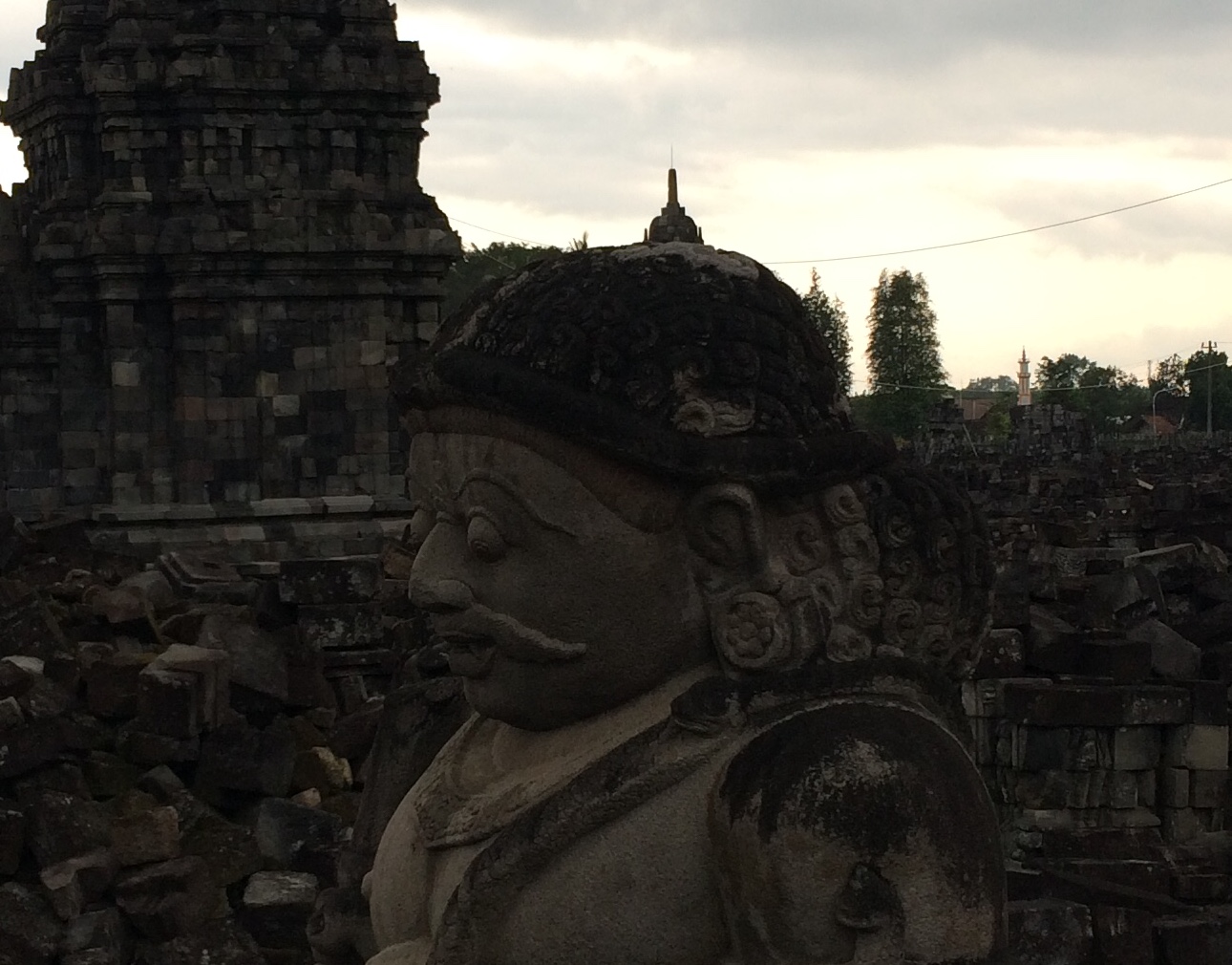 Prambanan 3