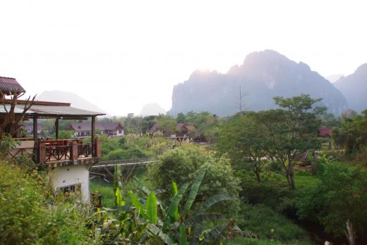 Van vieng 8